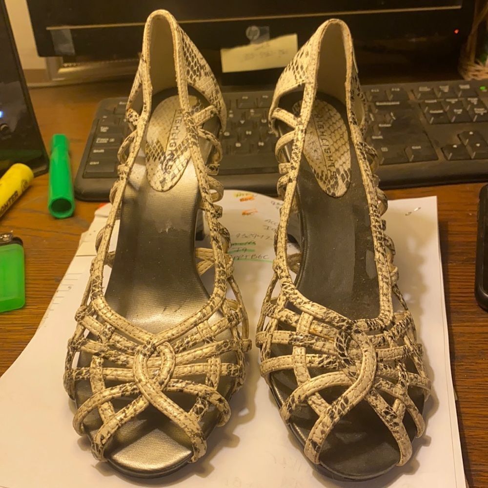 Highlights Snake Print Shies sz. 7.5